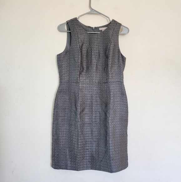 Banana Republic Business Casual Petite dress, with light sheen oval tile pattern - Picture 1 of 6